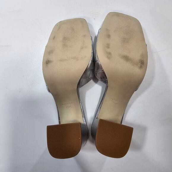Steve Madden Alaya Sandal in Silver Croco - Picture 5 of 9